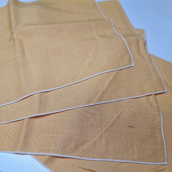 Retro Cloth Napkins Placemats Vintage Yellow Flower 16x11 inches Granny Dining - Picture 6 of 9